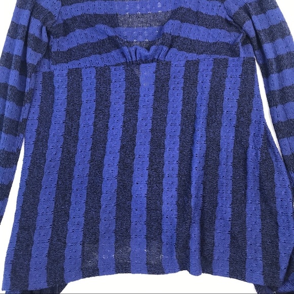 💙 5 for $25 💙 Black and Blue Striped Cardigan - Picture 3 of 5